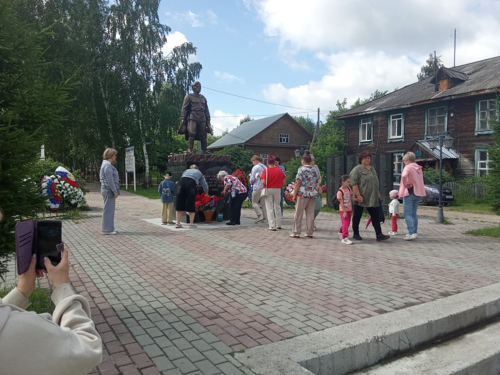 Митинг в с. Моряковский Затон, посвященный &amp;quot;Дню памяти и скорби&amp;quot;.